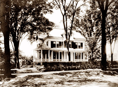 Home of Mrs. Alfred W. Dater, c. 1930