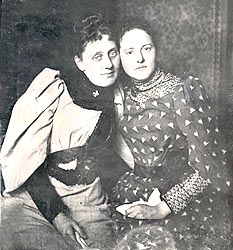 Helen Embury Wardwell and her sister Susan Blodgett
