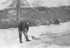 ice harvesting in North Stamford, unknown date and people